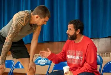 Además de LeBron James, en esta película también participa el basquetbolista español Juancho Hernangómez, quien protagoniza el filme Garra junto a Adam Sandler