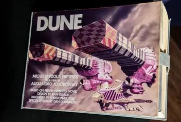 Alejandro Jodorowsky planeó la adaptación cinematográfica de la novela de ciencia ficción "Dune", que finalmente no se llevó a cabo, fue adjudicado este lunes en París por 2,66 millones de euros.