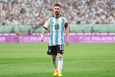 Conoce lo que guarda Lionel Messi entre sus medias en cada partido 