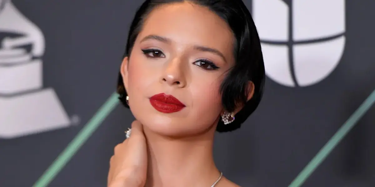 Ángela Aguilar tiene una canción en la que narra un triste episodio en su vida sentimental que nadie conocía