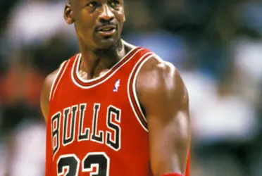 Conoce la lujosa mansión a la venta de Michael Jordan