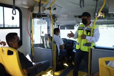 De estos conductores, 101 comenzaron su curso teórico desde el 27 de septiembre y concluirán el 28 de octubre con una capacitación práctica en las instalaciones del Estadio Akron