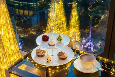 En Sofitel Mexico City Reforma puedes sentirte en París, la Ciudad de la Luz, imbuido de su intensa creatividad, la manera única de entender el lujo con mirada práctica, la gastronomía y los mejores vinos.