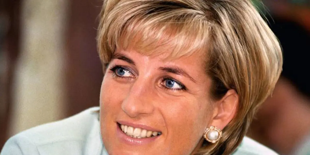 Lady Di sigue haciéndose presente en la vida de la realeza británica de una forma espeluznante