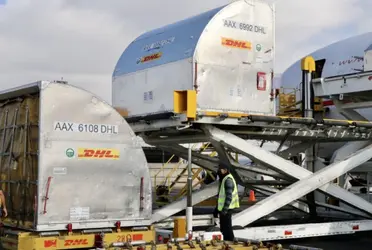 Los nuevos embarques arribaron a la Terminal 1 del AICM durante la mañana del martes y miércoles con un total de 1,170,000 dosis.