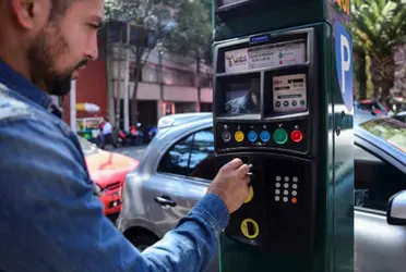 Sin embargo, este 1 de enero se suspenderá este programa, por lo que los automovilistas podrán estacionarse sin tener que pagar cada 15 minutos.