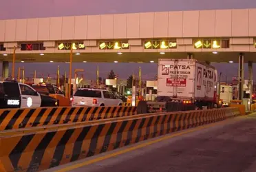 Transitar en autopista puede ser una gran experiencia, puesto que librar el tráfico y llegar en apenas unas horas a tu destino suena más que perfecto, sin embargo los peajes son el gran pero de los viajes dentro de la república.