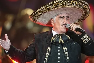 Vicente Fernández dejó una enorme colección de trajes de charro y esto fue lo que pasó con ellos 